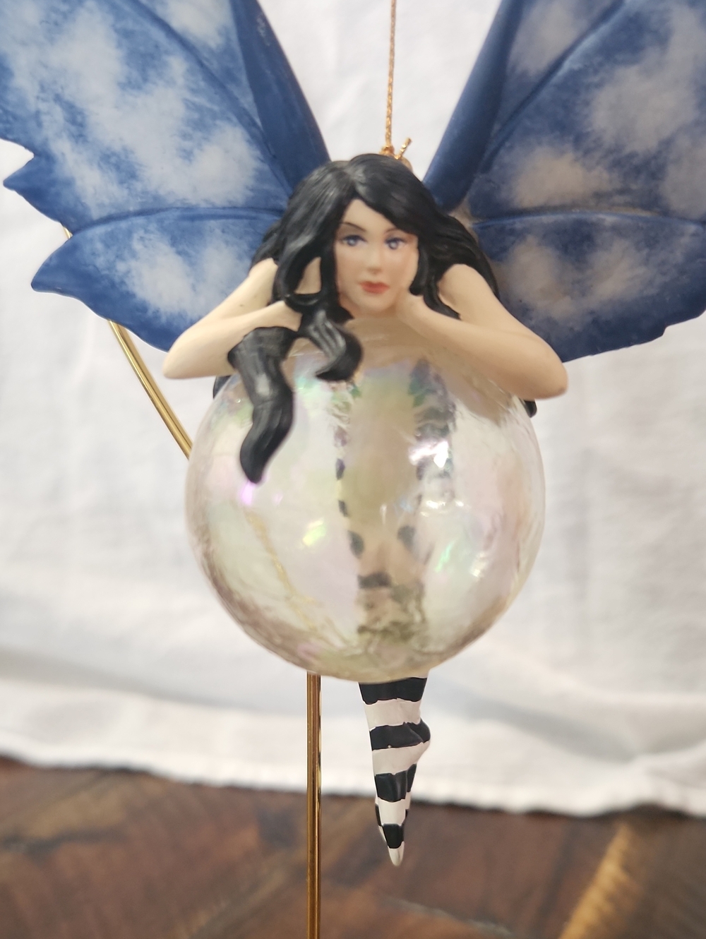 Amy Brown Bubble Rider 1 - Picture 3 of 6